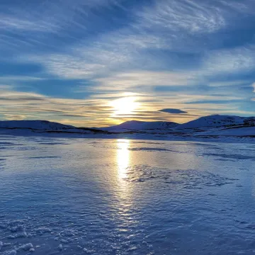 Is i solnedgång
